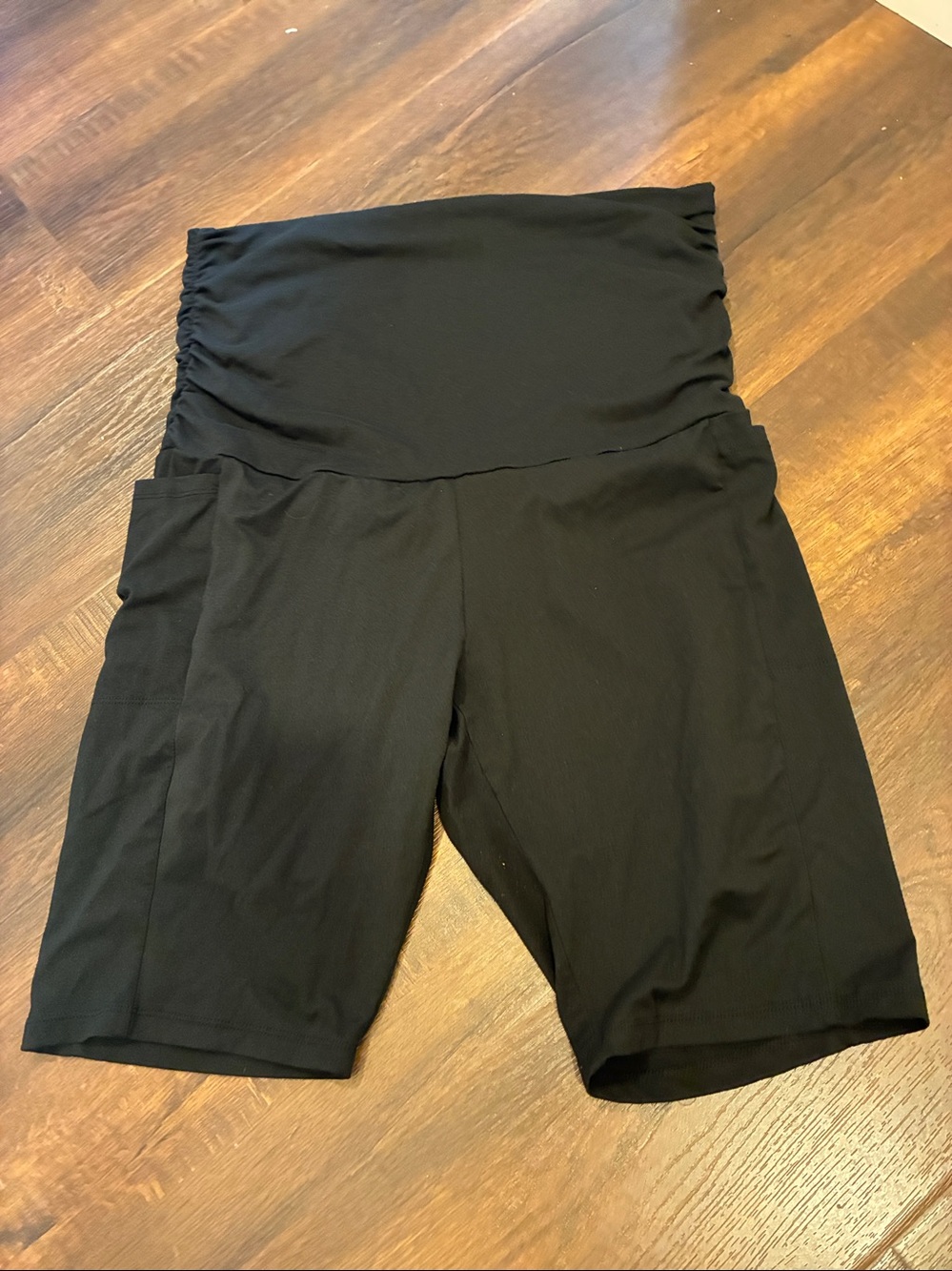 High-Waist Black Maternity Biker Shorts pockets SZ XL - Picture 2 of 7